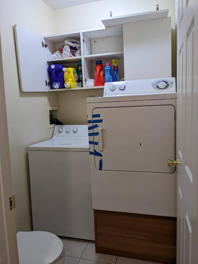 Central & Affordable Williamsburg Small Room Nueva York Exterior foto